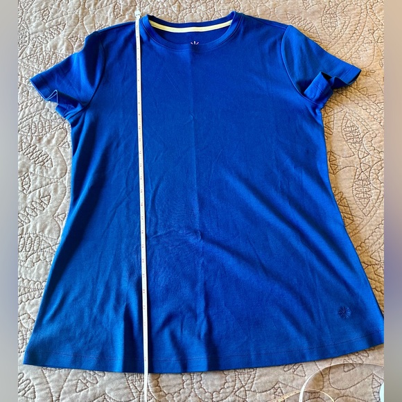 NWT Isaac Mizrahi Blue Women's T-Shirt in small - Picture 7 of 12